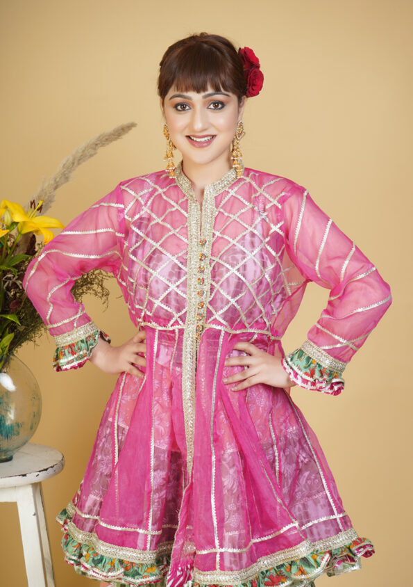 Pink-Jacket-with-sharara-set-01